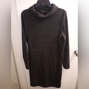 Gray/Black Marled Banana Republic Sweater Dress Size M